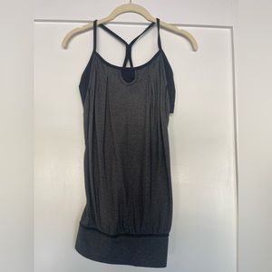 Lululemon size 4 yoga tank top built in sports bra